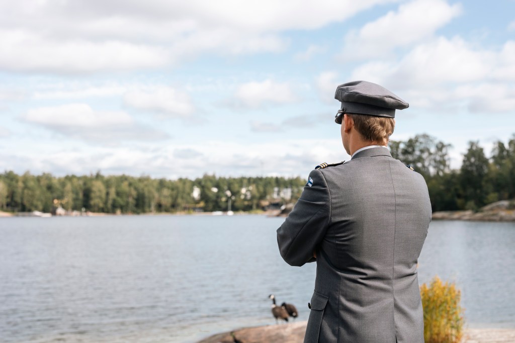 Valmiina vaalimaan rauhaa – harkiten, mutta&nbsp;epäröimättä