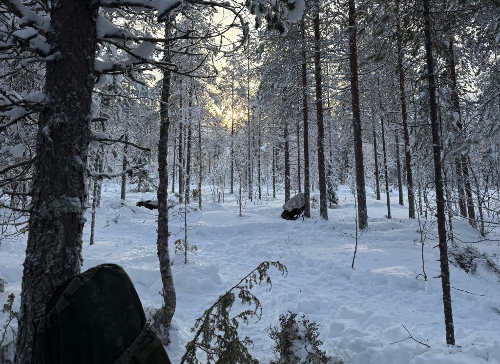Yhdessä tekemistä tiedusteluharjoituksessa