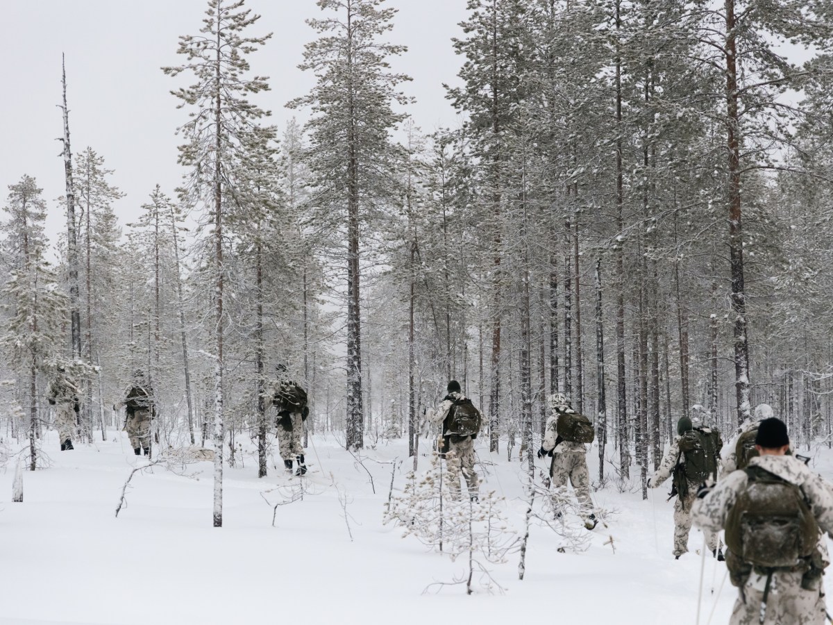 Millainen reserviläinen kelpaa kadettien&nbsp;kouluttajaksi?